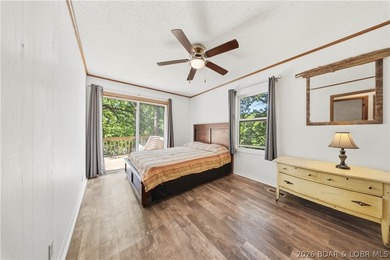 Beautifully updated 2-bedroom home sits on a nearly half-acre - photo 6