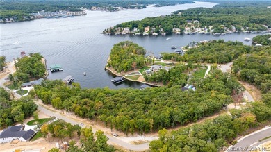 If you want the most exclusive address at Lake of the Ozarks - photo 4