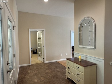 Beautiful custom Craftsman home offering 2,835 sq ft of - photo 5