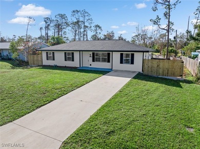 Port Charlotte Waterway Area Home For Sale in Port Charlotte Florida