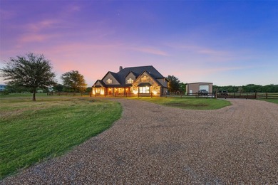 Your Texas Dream Life awaits in this ultimate ranch retreat! - photo 3