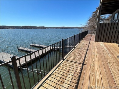 Lake living at its best in Osage Beach, this 3 bedroom 3 bath - photo 2