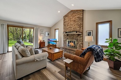 Great opportunity to be in Hinsdale with this classic home that - photo 13