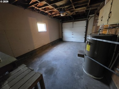 Charming 2-bedroom, 1-bath bungalow offering 894 square feet of - photo 22