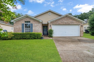 Lake Home For Sale in Tallahassee, Florida