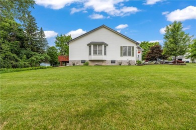 Meticulously maintained and move-in ready, this stunning - photo 7