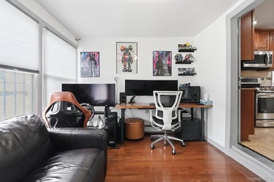 Beautiful Single Family House located within a block from Guy R - photo 11
