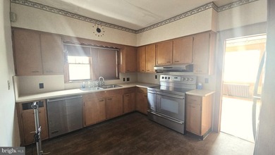 PRICE IMPROVEMENT! Don't miss this opportunity to own a - photo 11