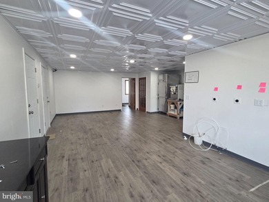 PRICE IMPROVEMENT! Don't miss this opportunity to own a - photo 23