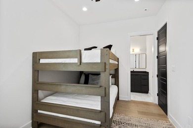 Enjoy luxury living in Lake Hamiltons newest Rooftop Townhomes - photo 28