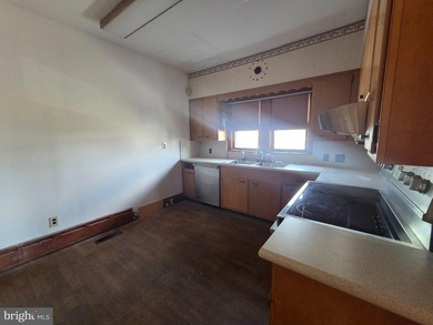 PRICE IMPROVEMENT! Don't miss this opportunity to own a - photo 31