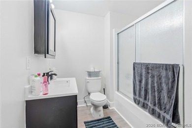 Welcome to this beautifully renovated, move-in-ready home - photo 9
