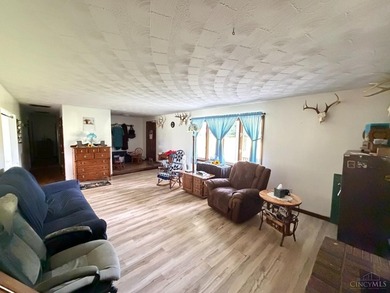 Enjoy Country Living with room to breathe! Brick Home-Pole Barn - photo 8