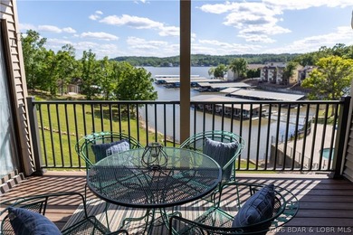 Wake up to stunning views in this charming 2-bedroom, 2-bathroom - photo 1