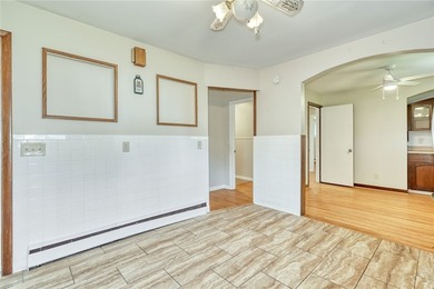 Welcome to 200 Rosecroft! This well-maintained 3-bedroom, 1 - photo 7