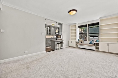 Welcome to this beautifully updated and impeccably maintained - photo 11