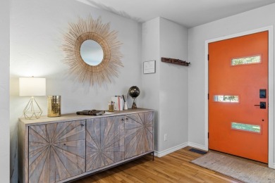 This property is absolutely charming ! Discover a clever blend