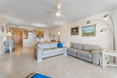 True paradise living in Florida! Rarely available, this spacious - photo 18