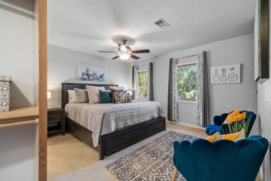 This property is absolutely charming ! Discover a clever blend