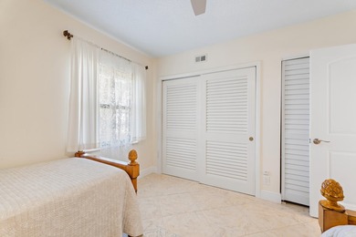 True paradise living in Florida! Rarely available, this spacious - photo 21