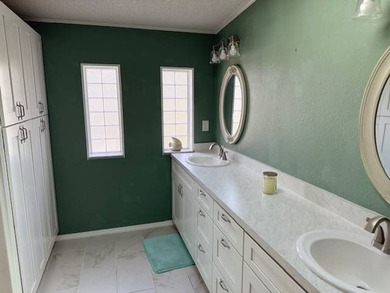 Spacious, 3 bedroom, 2 bath home that has been well maintained - photo 8