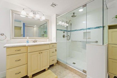 True paradise living in Florida! Rarely available, this spacious - photo 28