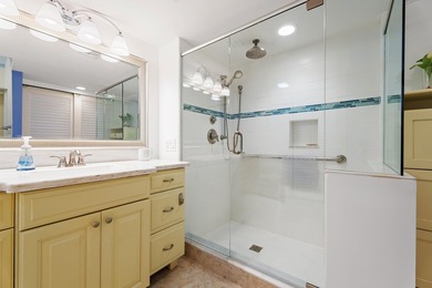 True paradise living in Florida! Rarely available, this spacious - photo 29