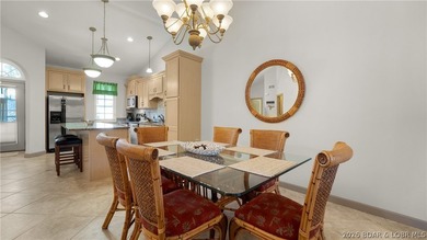 Come home to this inviting, welcoming villa at The Palms in Lake - photo 6