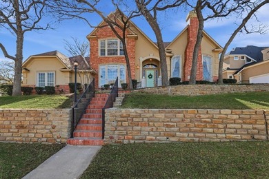 Lake Lewisville Home For Sale in Highland Village Texas