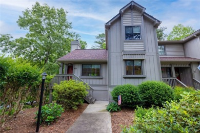 Lake Townhome/Townhouse For Sale in Salem, South Carolina