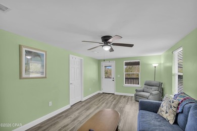 MOVE-IN READY | ESTABLISHED NEIGHBORHOOD | NO HOA Panama City - photo 3