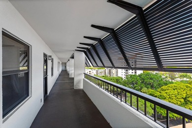 True paradise living in Florida! Rarely available, this spacious - photo 53