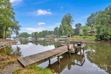 Lake Norman Home For Sale in Mooresville North Carolina