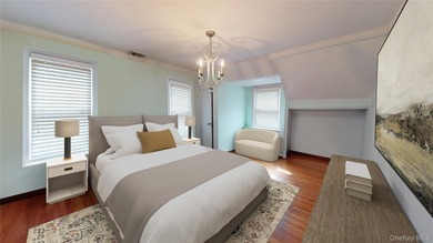 Motivated Seller! Spacious Expanded Cape in North Merrick - Room - photo 14