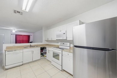 Rare quadruplex opportunity for investors, owner-occupants or - photo 20