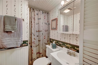 Looking to get your first lake cabin with deep water, killer - photo 22