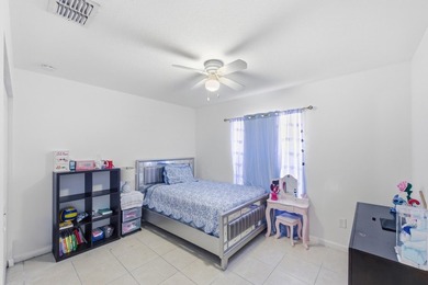 Rare quadruplex opportunity for investors, owner-occupants or - photo 22