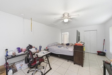 Rare quadruplex opportunity for investors, owner-occupants or - photo 25