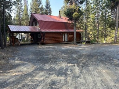 Lake Home For Sale in Crescent Lake, Oregon