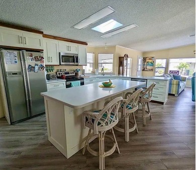 Welcome home to this beautifully updated 1994 Jacobson - photo 1