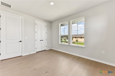 Trevino plan with upgraded kitchen, quartz countertops, upgraded - photo 14