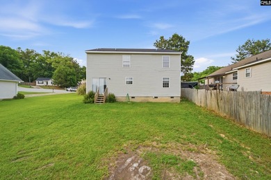305 Cutter Ct is the kind of home that gives you space - photo 29