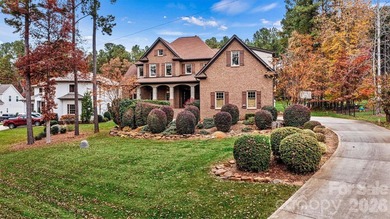 Stunning Full Brick Custom Home in the Lakefront Community of - photo 4