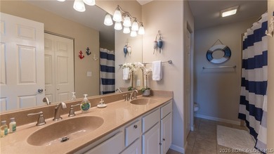 Located at the Lake of the Ozarks, this stunning turnkey 3BR/2BA - photo 6
