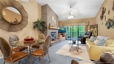 Seller is offering a credit toward new flooring & countertops - photo 3