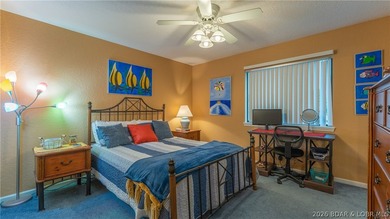 Seller is offering a credit toward new flooring & countertops - photo 10