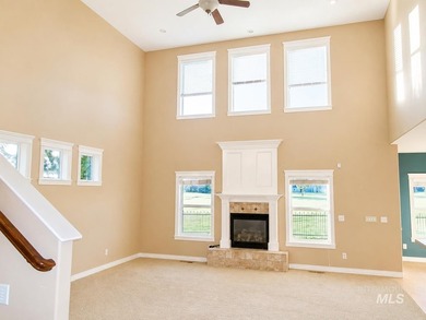 Beautiful Custom Home on the 12th Fairway of Redhawk Golf Course - photo 4