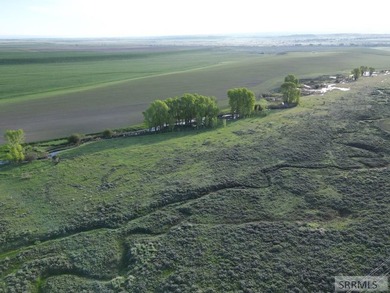 Three separate building rights on one rare, contiguous 115-acre - photo 9