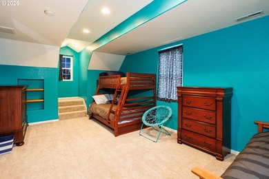 SELLER TO PAY 1 year HOA dues for the buyer! This polished cabin - photo 14