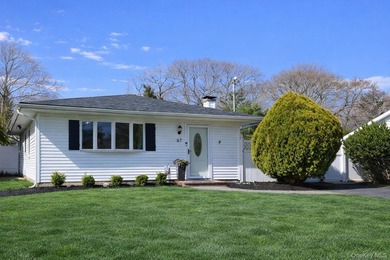 Opportunity knocks in the Shirley Beach area! If you've been - photo 2